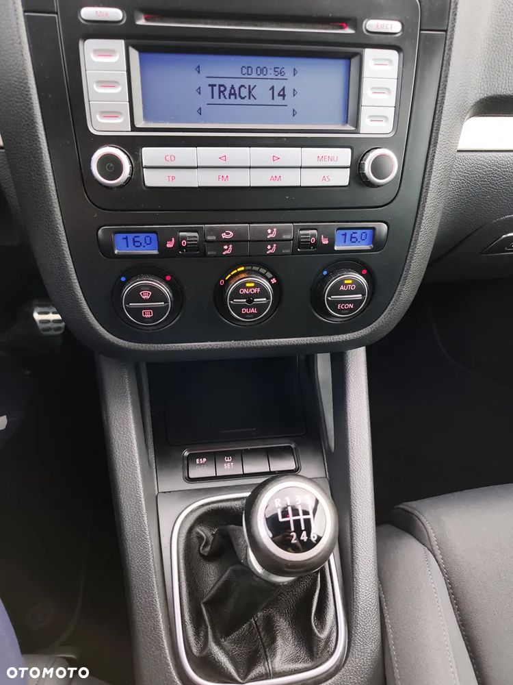 Volkswagen Golf - 9