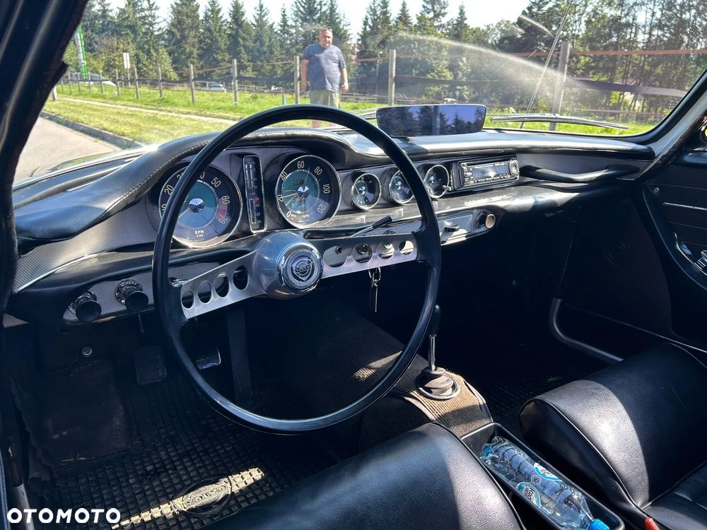 Volvo P1800 - 26