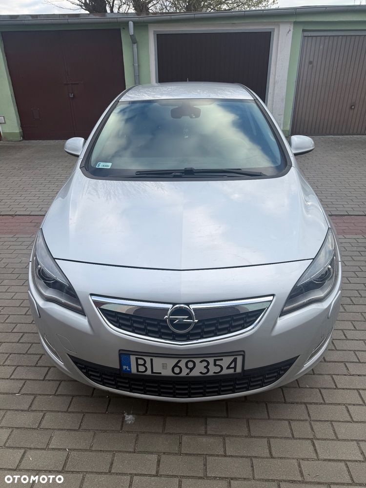 Opel Astra 1.6 Cosmo - 2