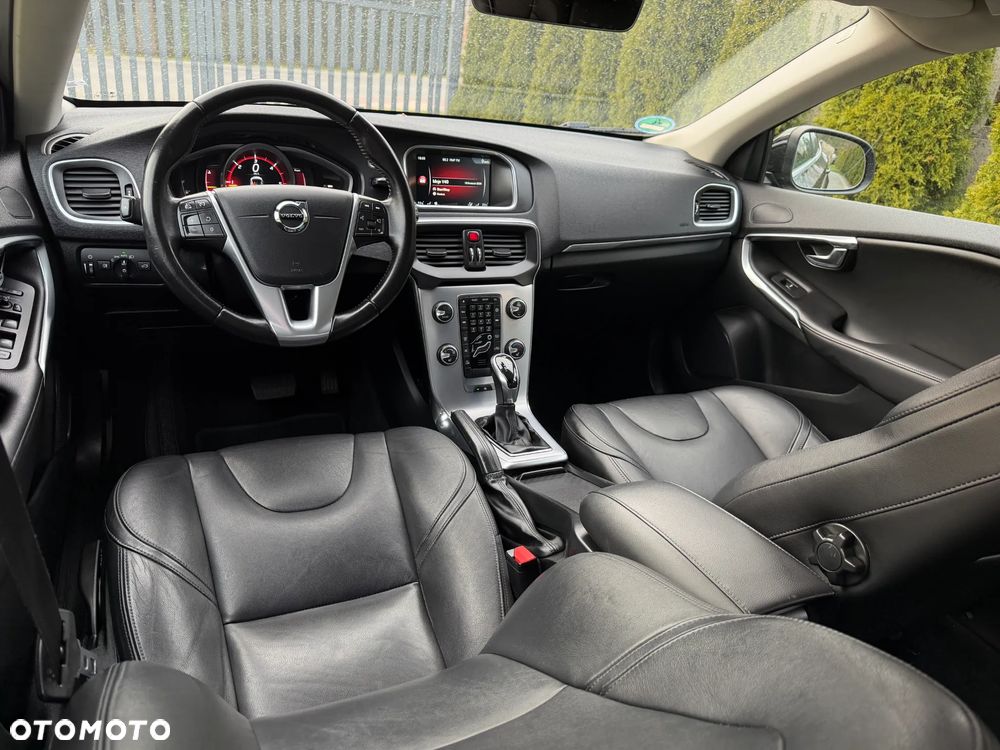 Volvo V40 D3 Geartronic Inscription - 20