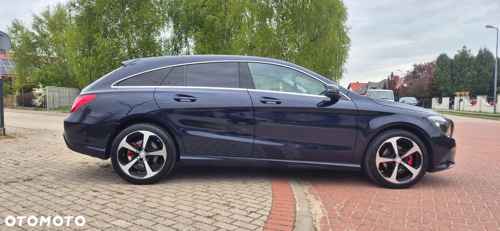 Mercedes-Benz CLA - 10