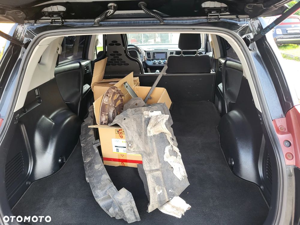 Toyota RAV4 2.2 D-4D 4x4 Comfort - 6