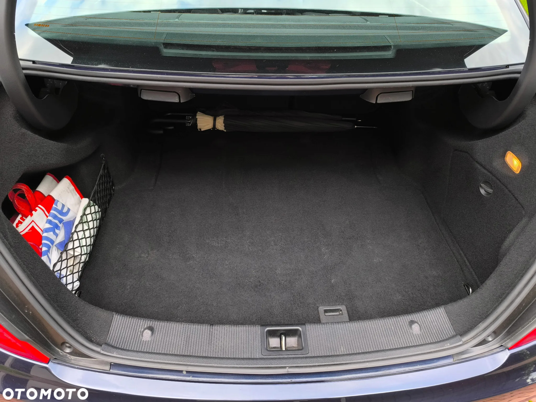 Mercedes-Benz Klasa C 200 CGI BlueEFFICIENCY - 31