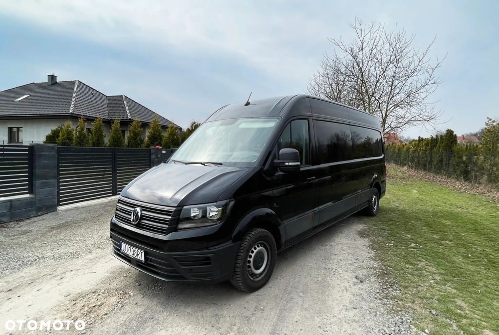 Volkswagen Crafter Furgon 4MOTION - 2