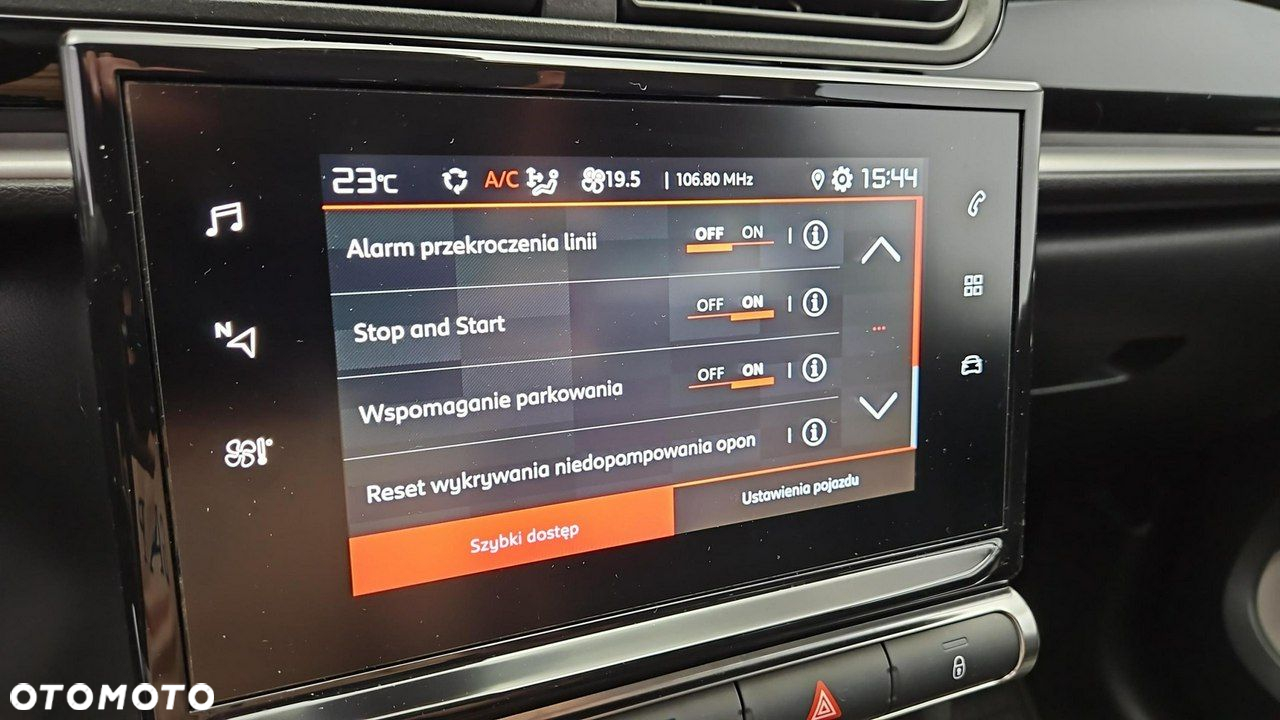 Citroën C3 1.2 PureTech Shine - 22