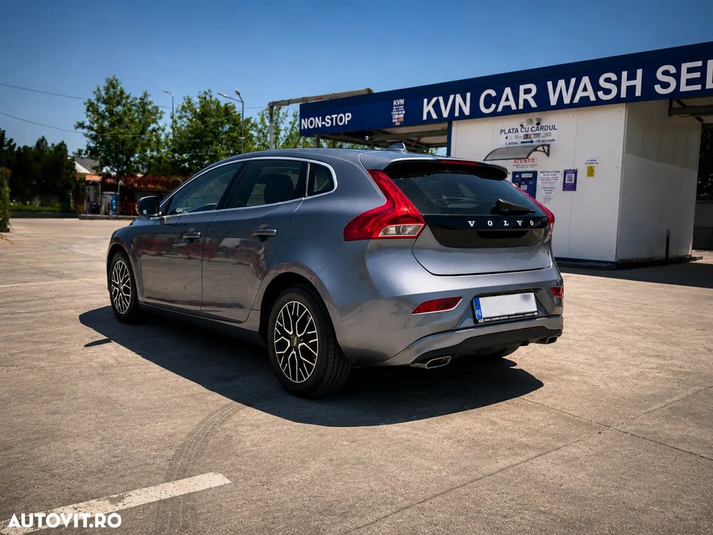 Volvo V40 - 6