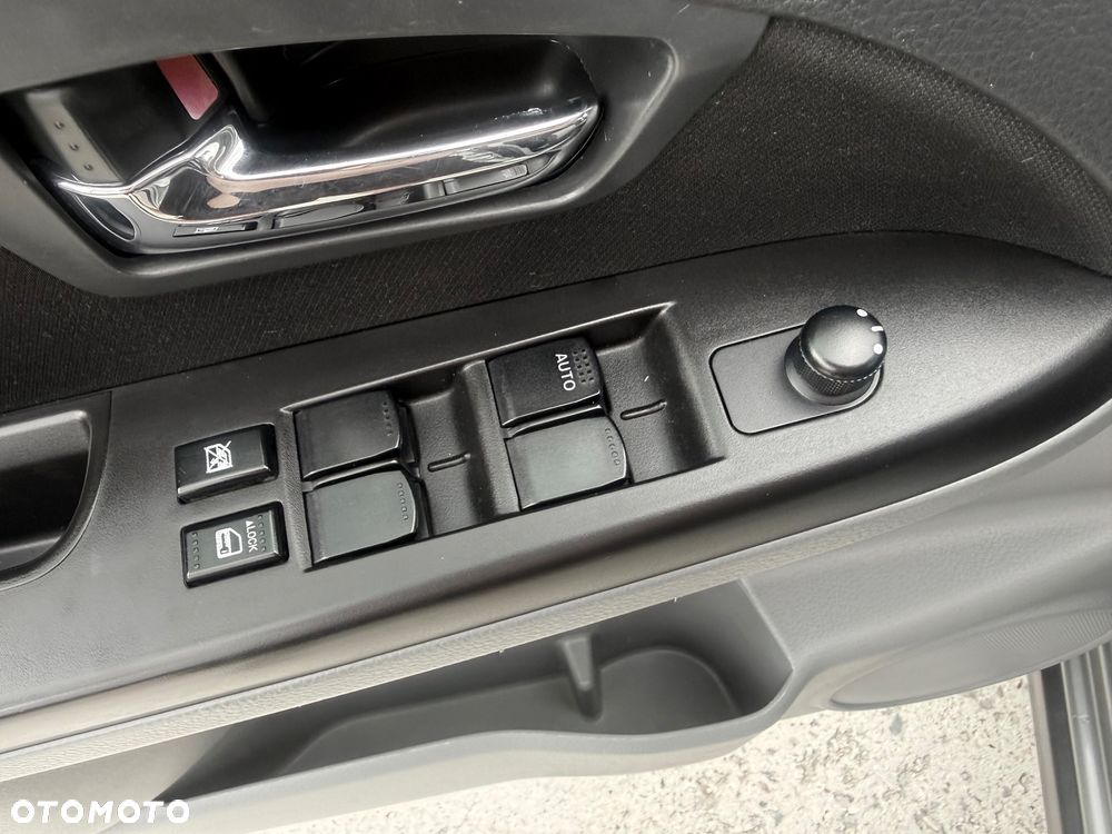 Suzuki SX4 1.6 VVT 4x4 Style - 18