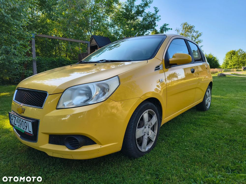 Chevrolet Aveo - 5