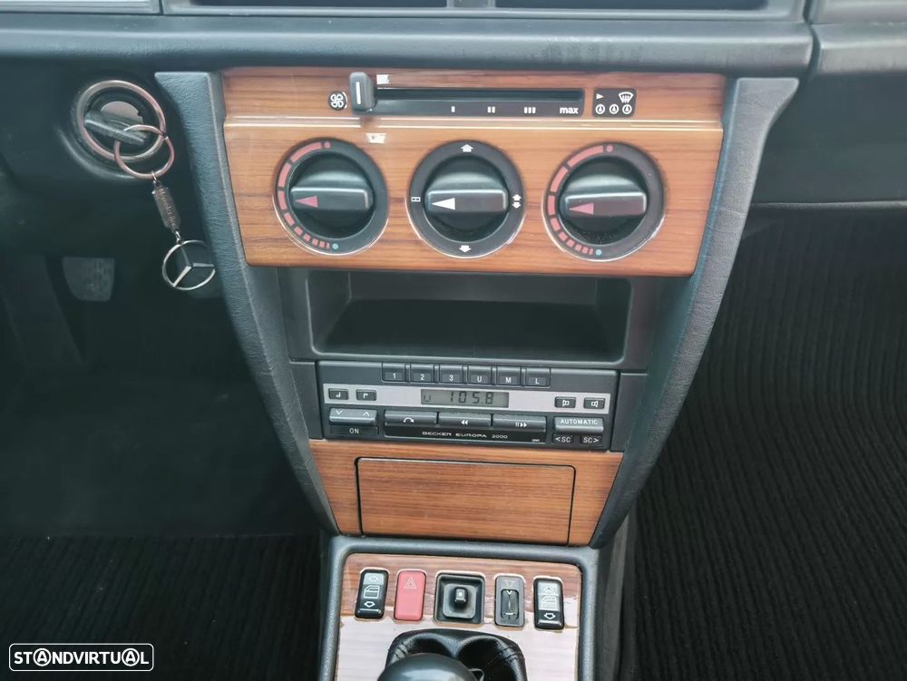 Mercedes-Benz W201 (1982-1993) 190 E 1.8 - 47