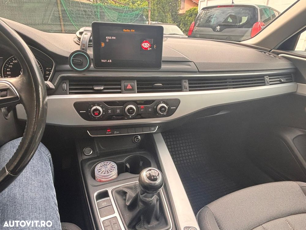 Audi A4 Limuzina 2.0 TDI - 16