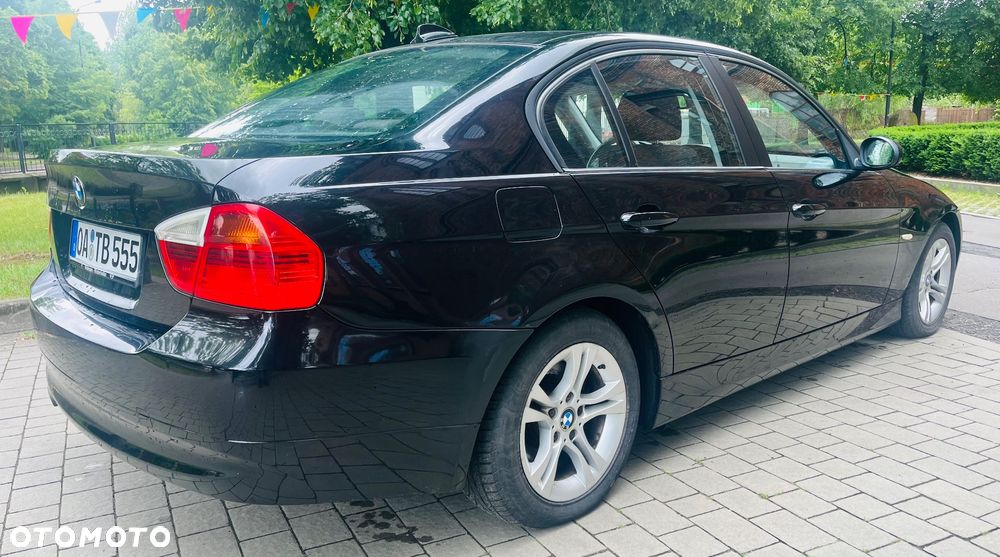 BMW Seria 3 318i Edition Sport - 2