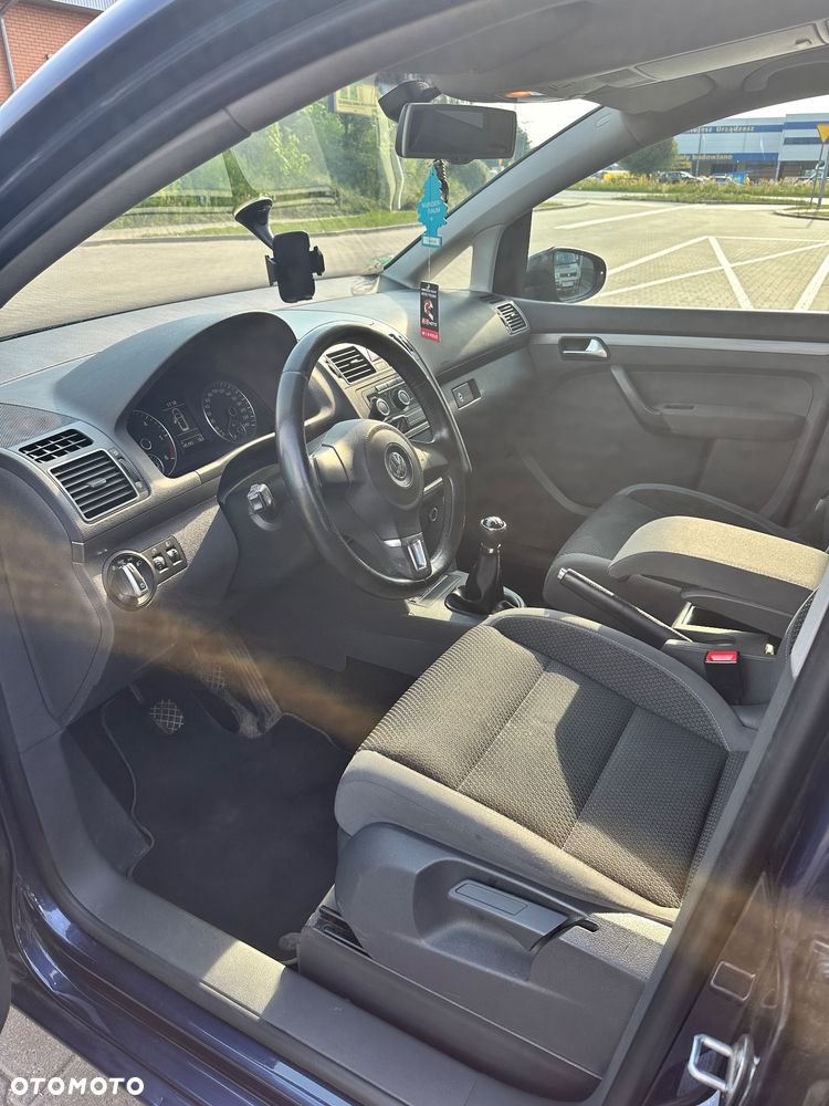 Volkswagen Touran 1.6 TDI DPF BlueMotion Technology Comfortline - 8