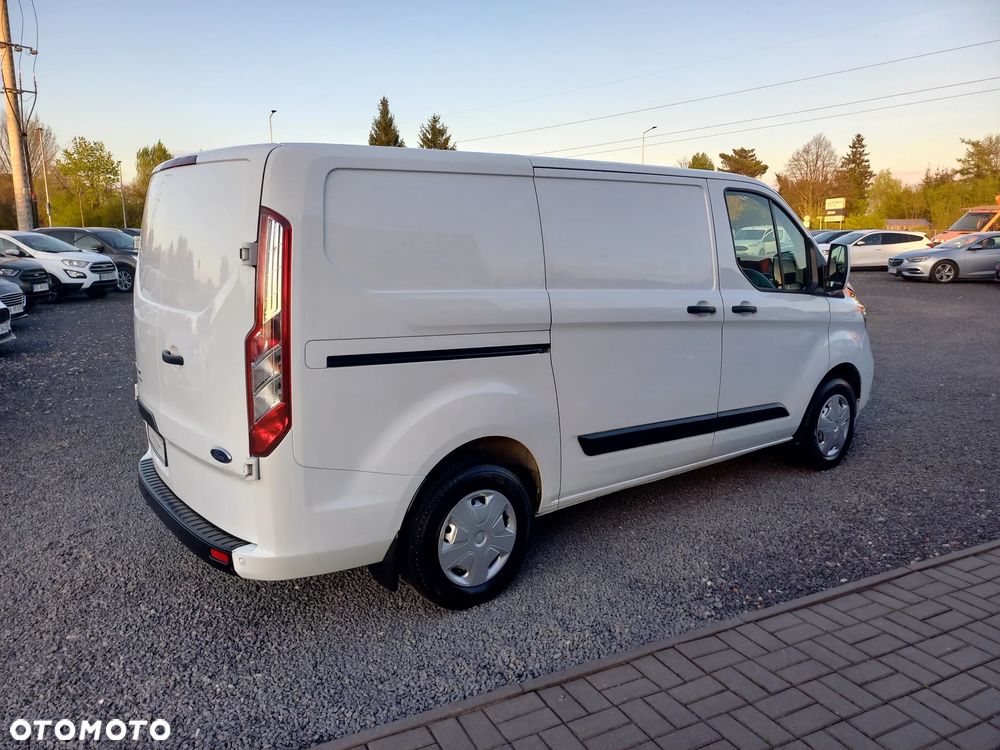 Ford Transit Custom - 10