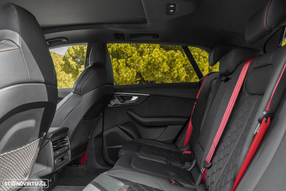 Audi Q8 SUV TFSI e quattro 360 kW tiptronic - 22