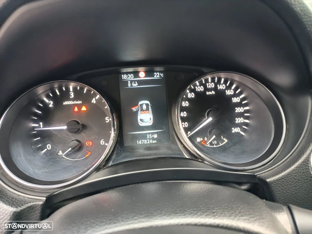 Nissan Qashqai 1.5 dCi Tekna - 7
