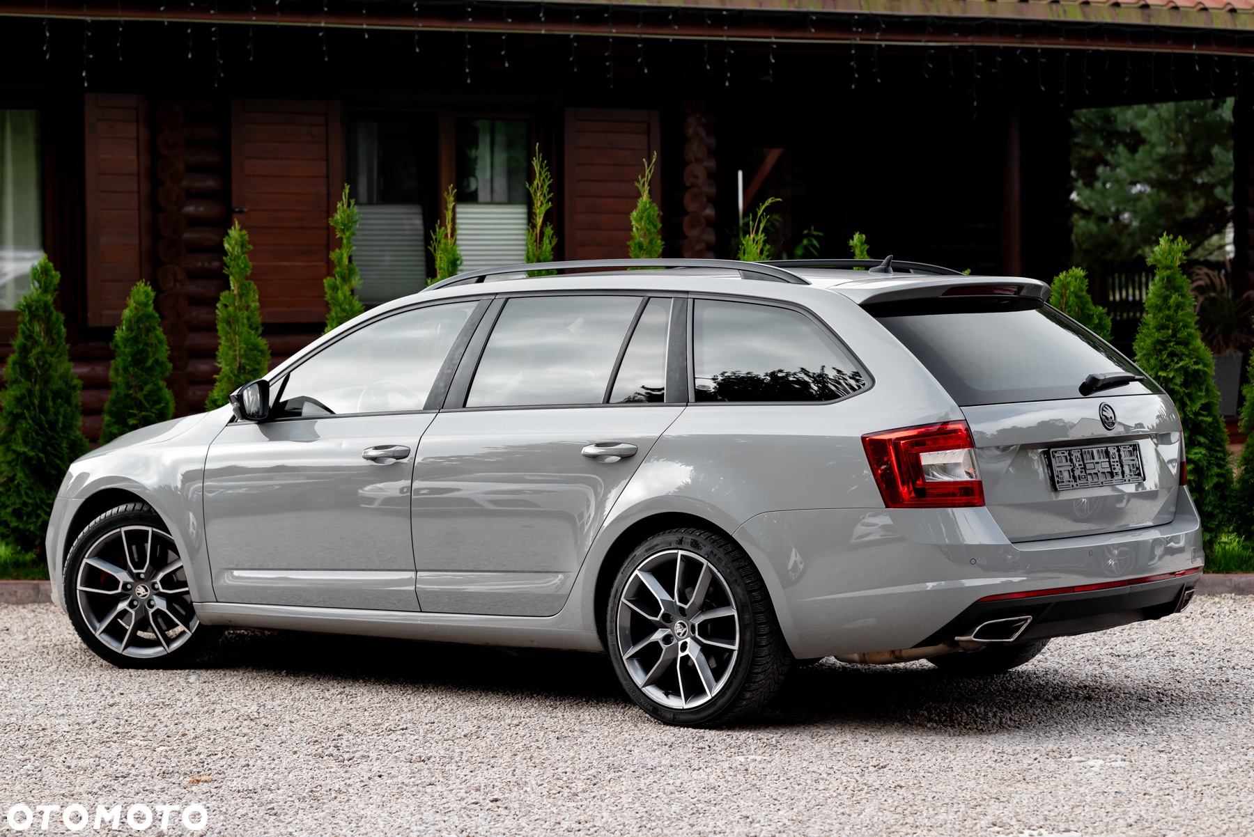 Skoda Octavia Combi 2.0 TSI (Green tec) DSG RS - 10