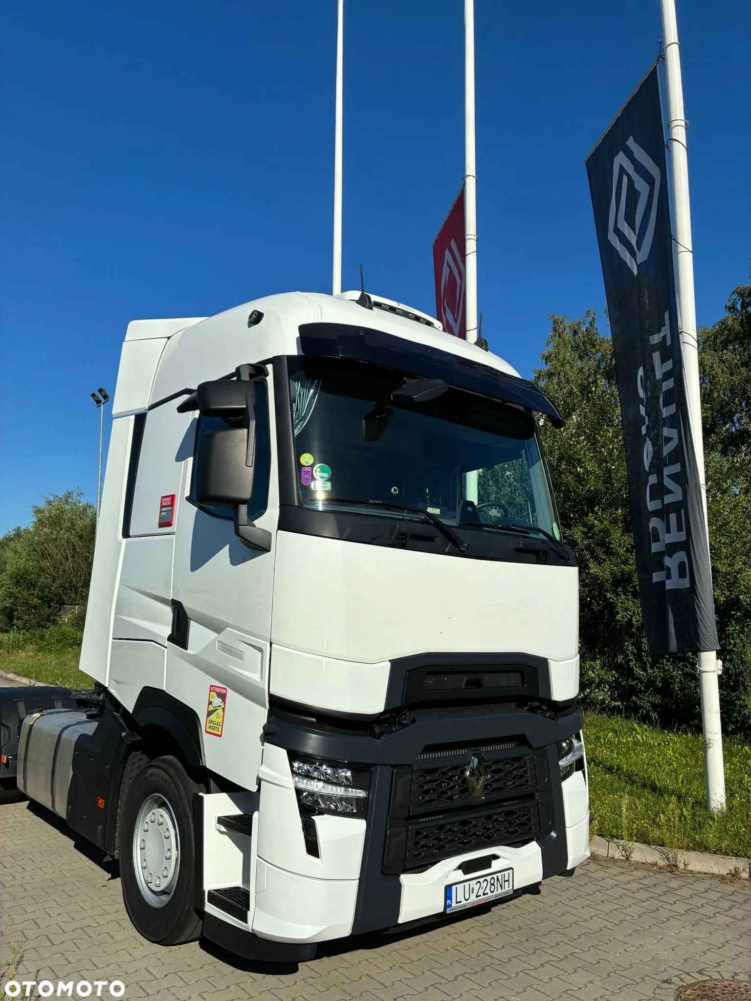 Renault Renault T480 Sleeper Cab - 1