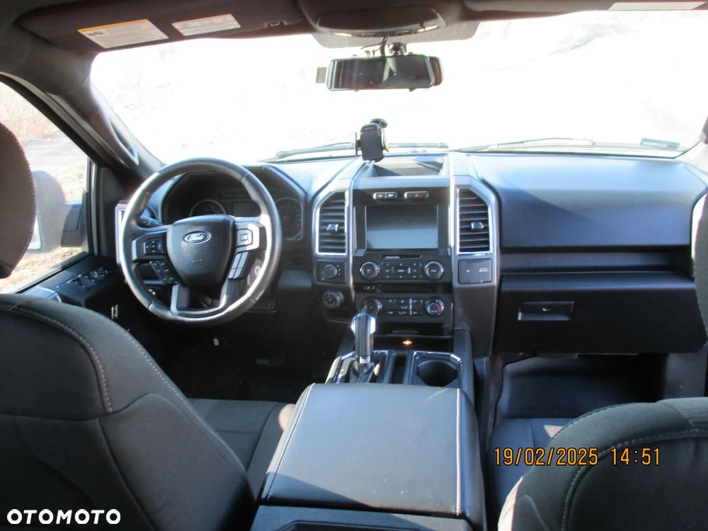 Ford F150 - 19