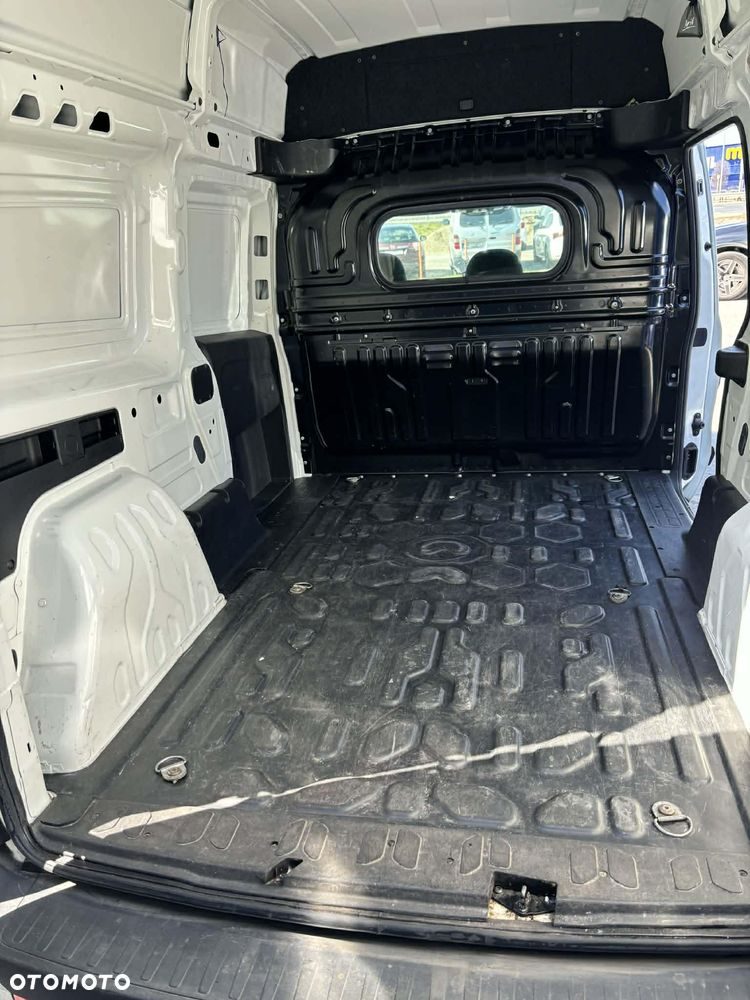 Fiat Doblo XL - 8