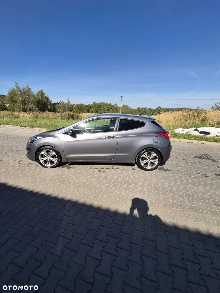 Hyundai i30 1.6 CRDi Comfort - 3