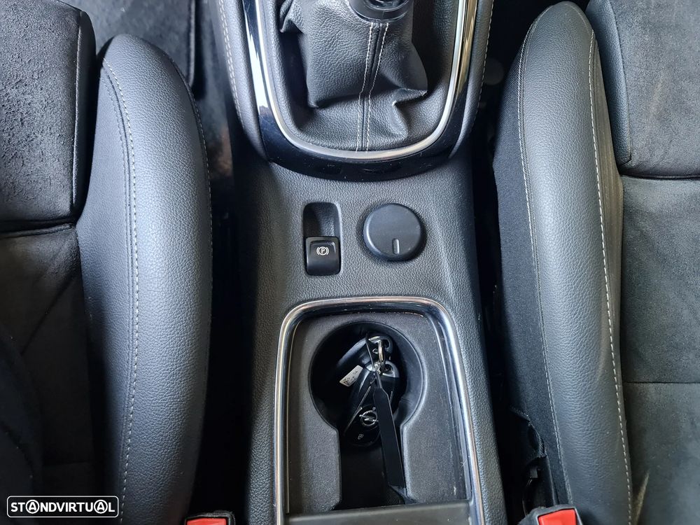 Opel Astra 1.6 CDTI Innovation S/S - 19