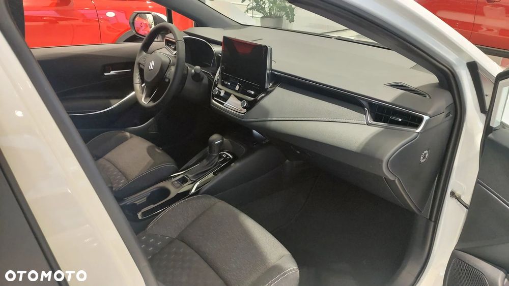 Suzuki Swace 1.8 Hybrid Elegance CVT - 4