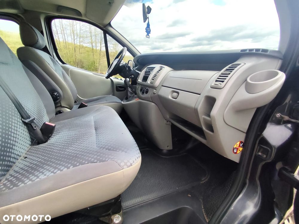 Renault Trafic - 24