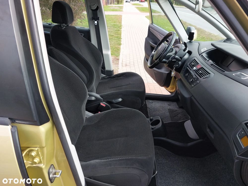 Citroën C4 Grand Picasso 2.0i Impress MCP - 19
