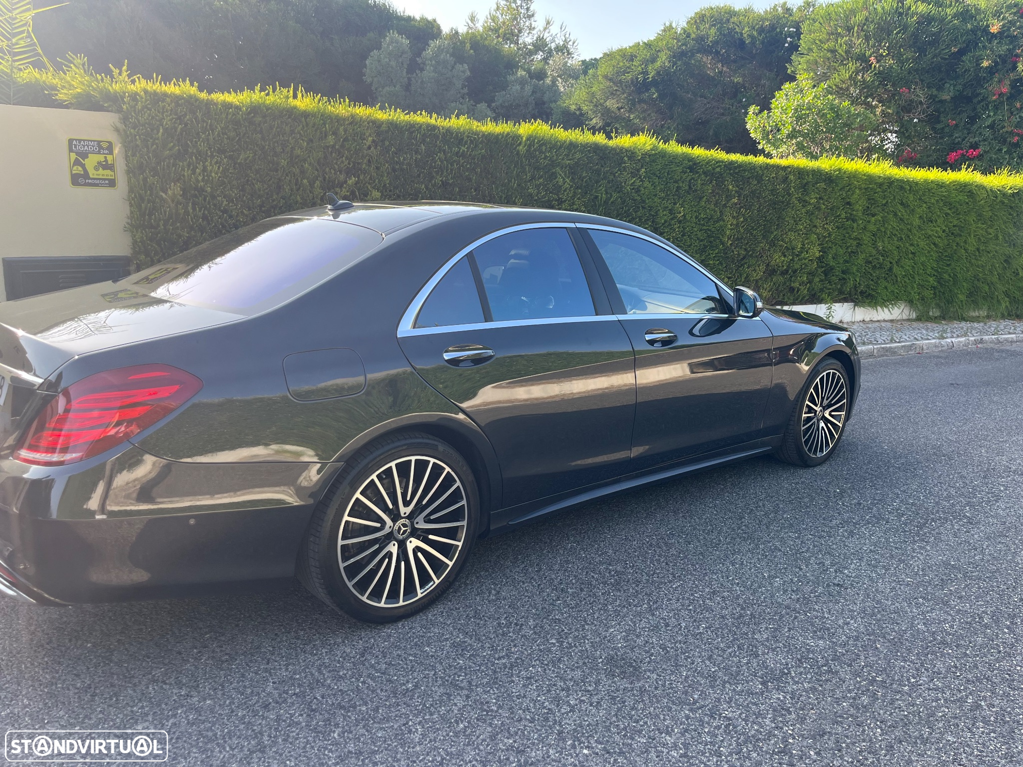 Mercedes-Benz 350 - 2