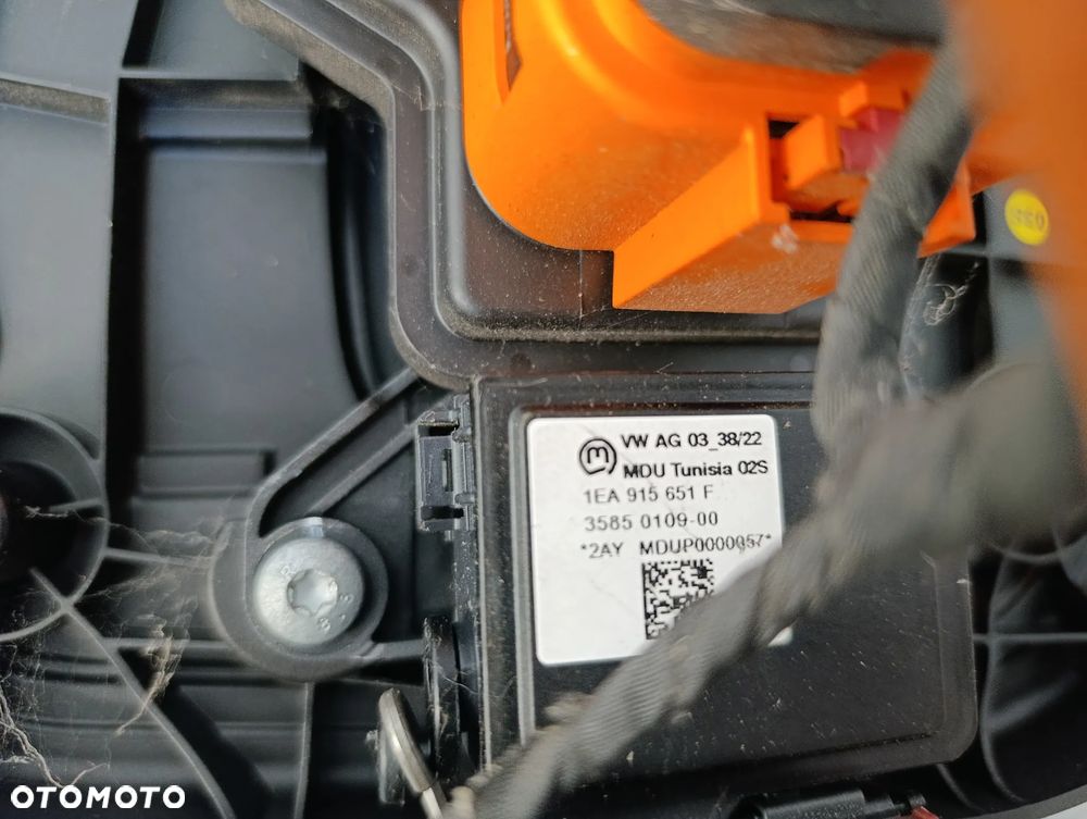 Gniazdo kabel przewód instalacja ładowania baterii Audi Q4 e-tron etron - 11