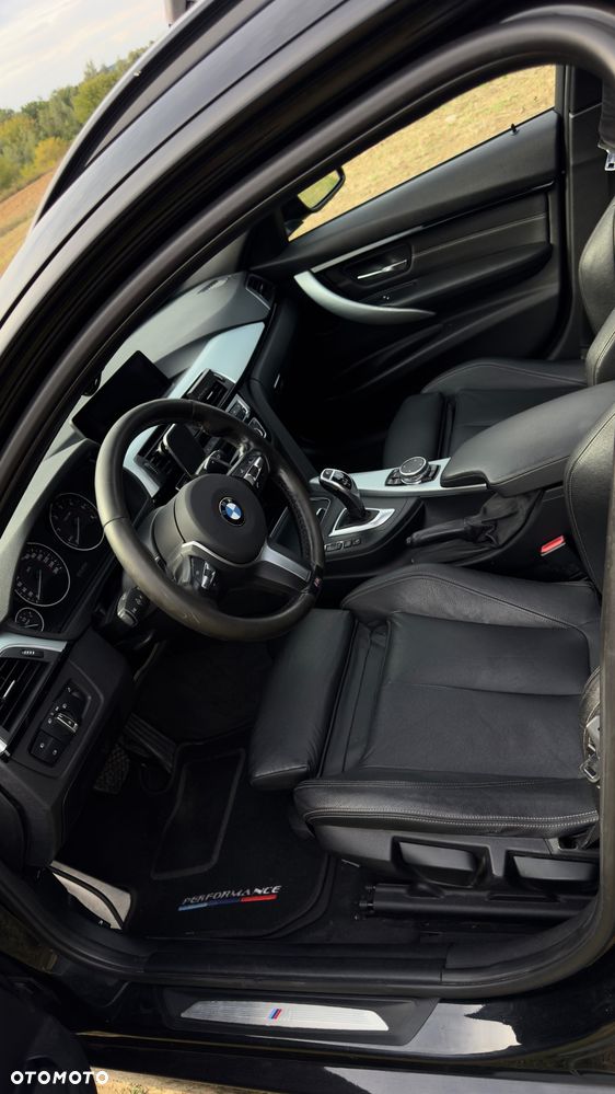 BMW Seria 3 320d xDrive M Sport Shadow sport - 2