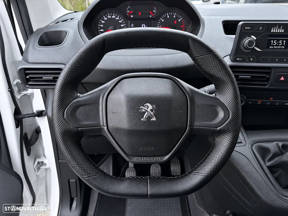 Peugeot PARTNER 1.5 BLUEHDI 102 CV - 3 LUGARES - IVA DEDUTIVEL - 27