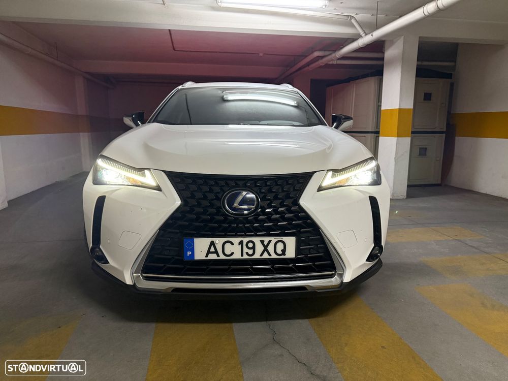 Lexus UX 250h Executive+ - 3