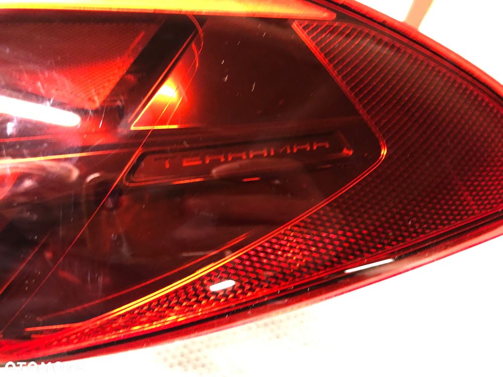 CUPRA TERRAMAR 24- LAMPA PRAWA TYLNA LED W BŁOTNIK PRAWY TYŁ 578945208 - 2