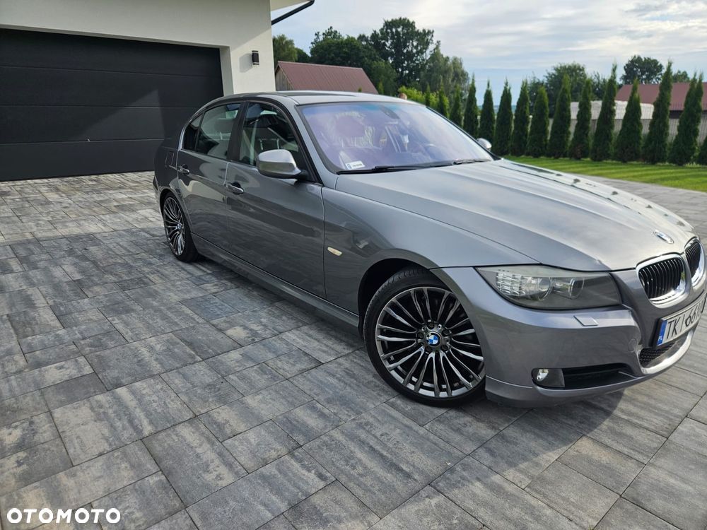 BMW Seria 3 320d Efficient Dynamics Sport Line EU6 - 1