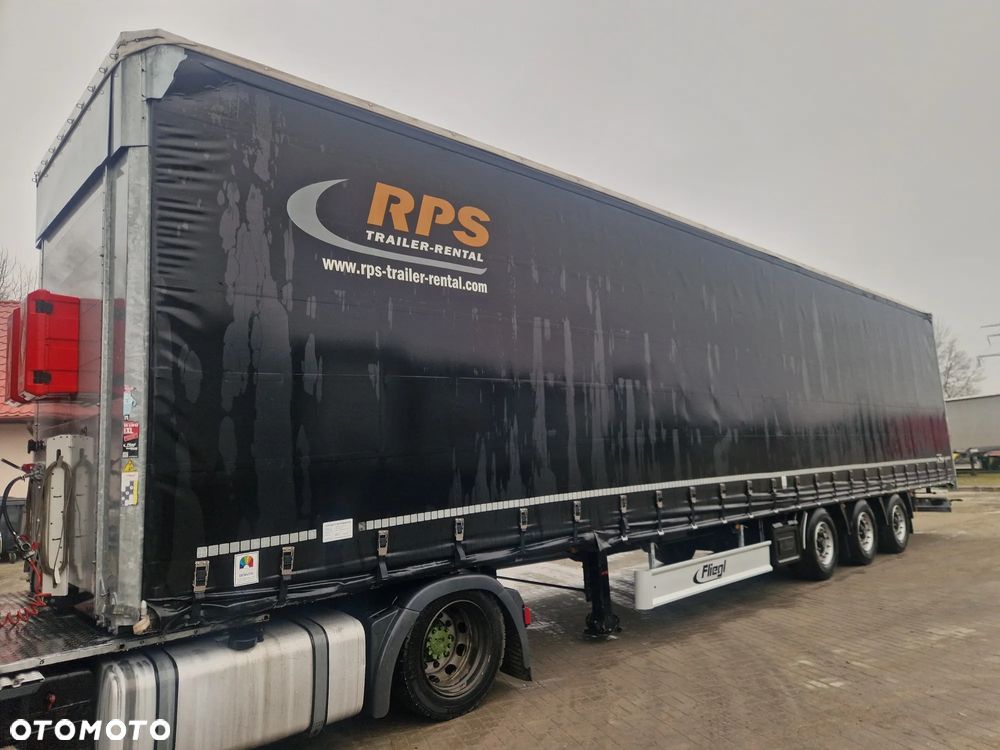 Fliegl kurtynowa MEGA - 3