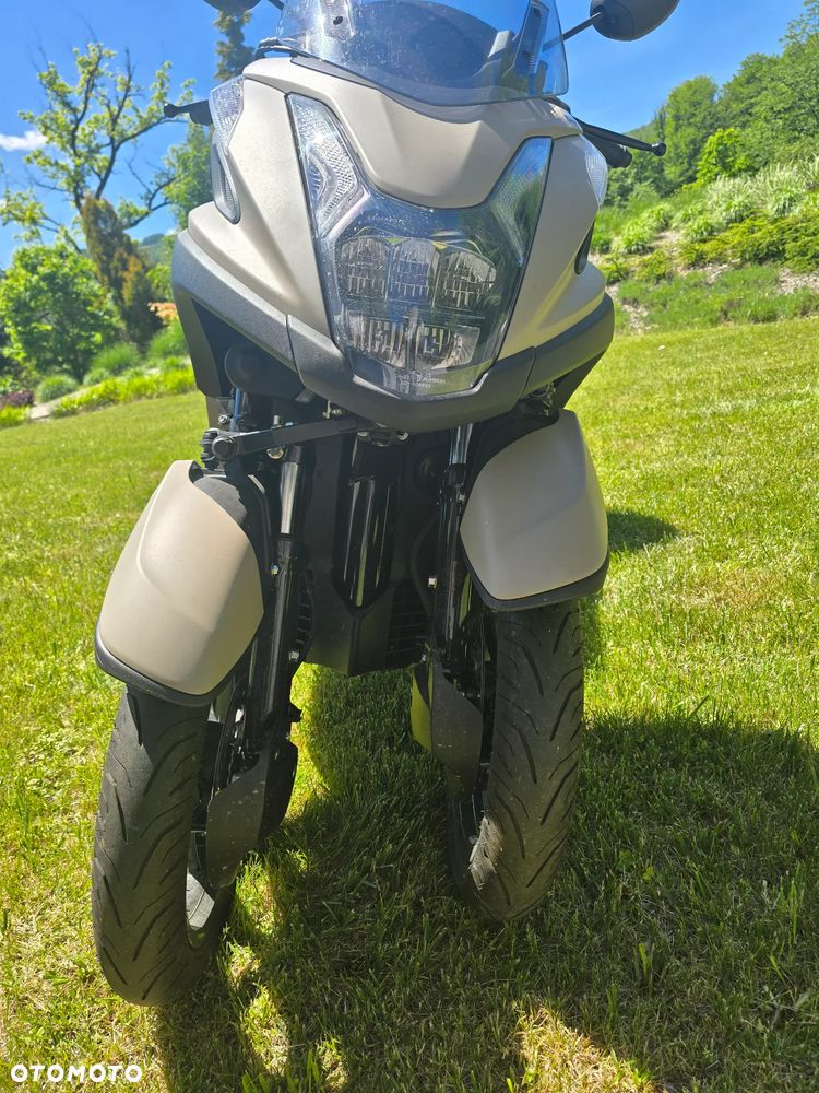 Yamaha Tricity - 6
