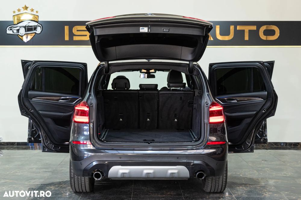 BMW X3 xDrive30i Aut. - 3