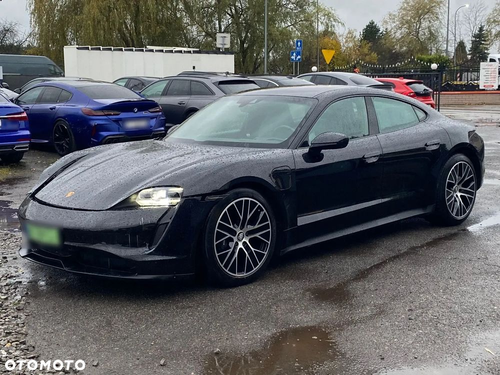 Porsche Taycan