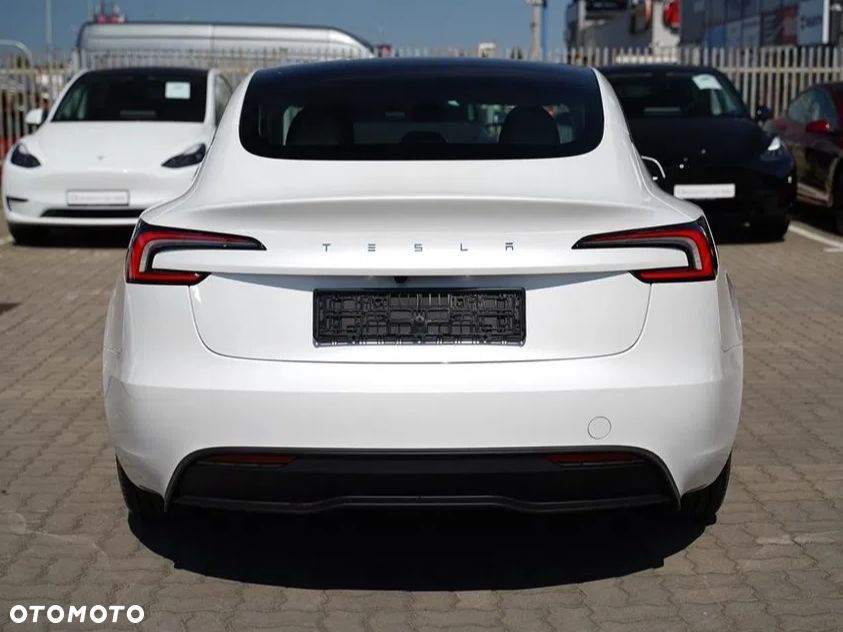 Tesla Model 3 Long Range RWD Premium - 6