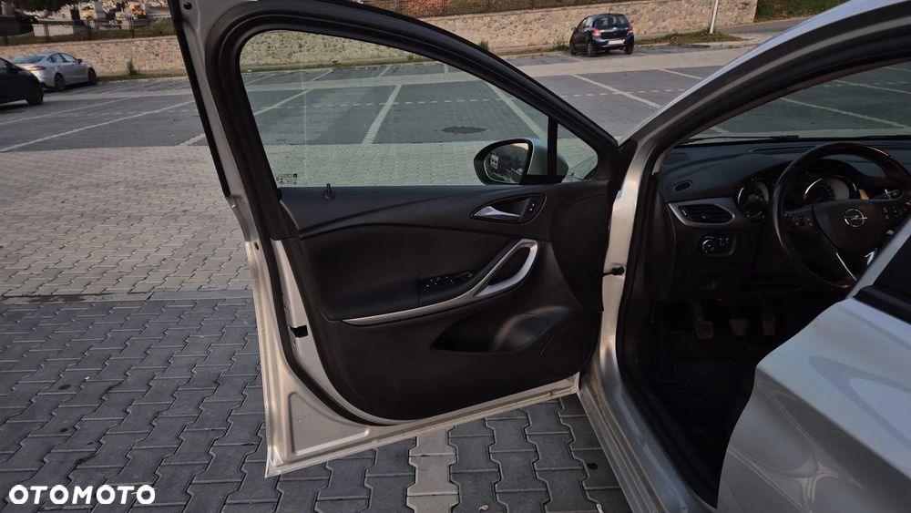 Opel Astra V 1.2 T 2020 S&S - 9