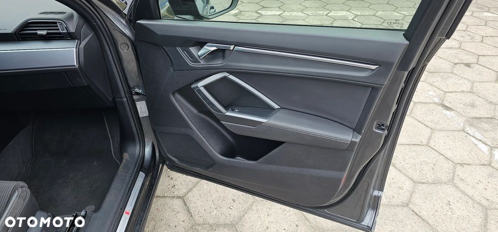 Audi Q3 35 TDI S tronic S line - 17