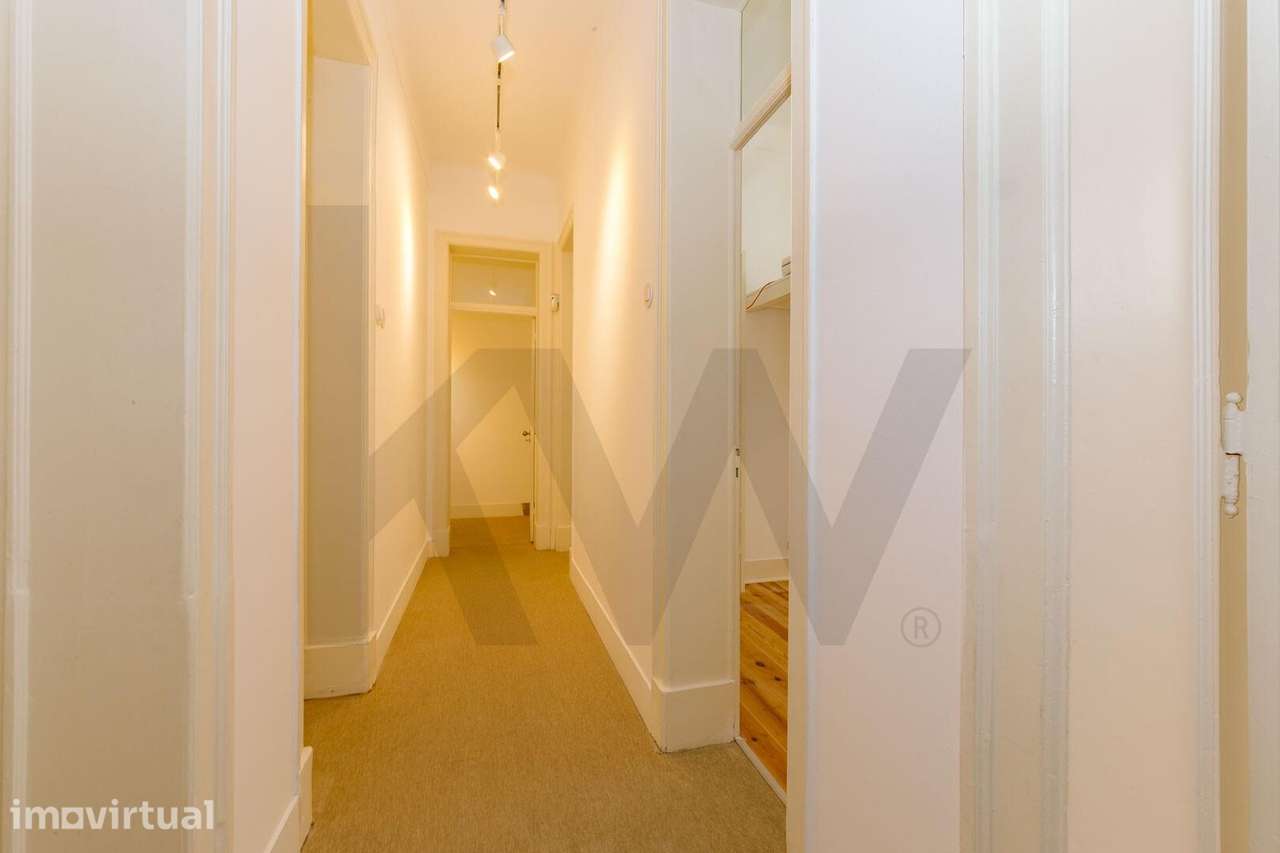 Apartamento T3 na Rua dos Baldaques - Grande imagem: 2/27