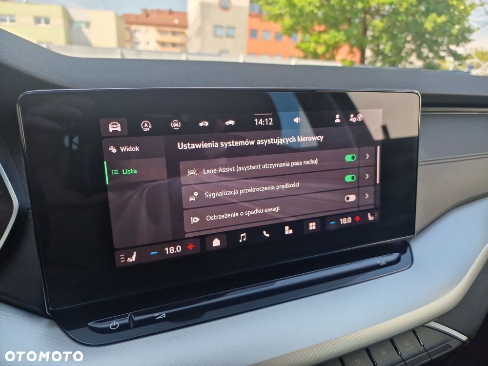 Skoda Octavia 1.5 TSI mHEV Selection DSG - 22