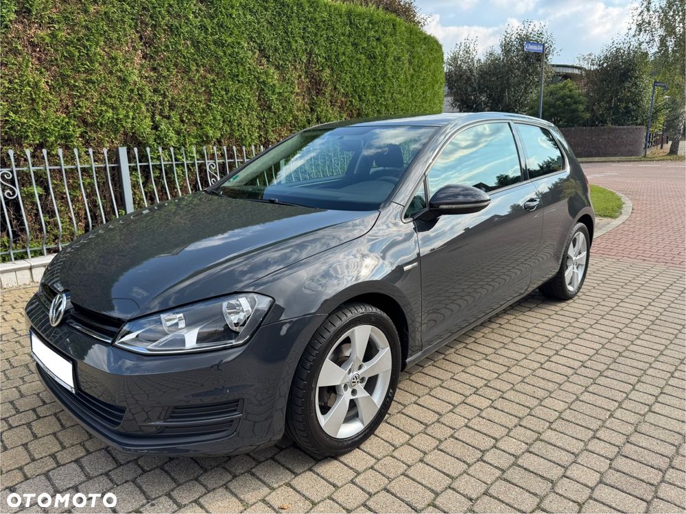 Volkswagen Golf - 3