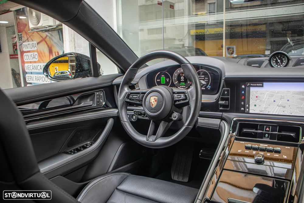 Porsche Panamera 4 E-Hybrid - 15