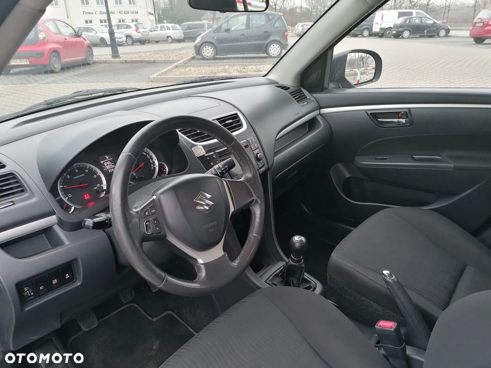 Suzuki Swift - 13