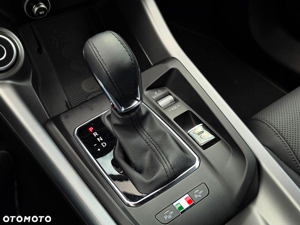 Alfa Romeo Tonale 1.5 T4 GSE mHEV Veloce DCT - 28