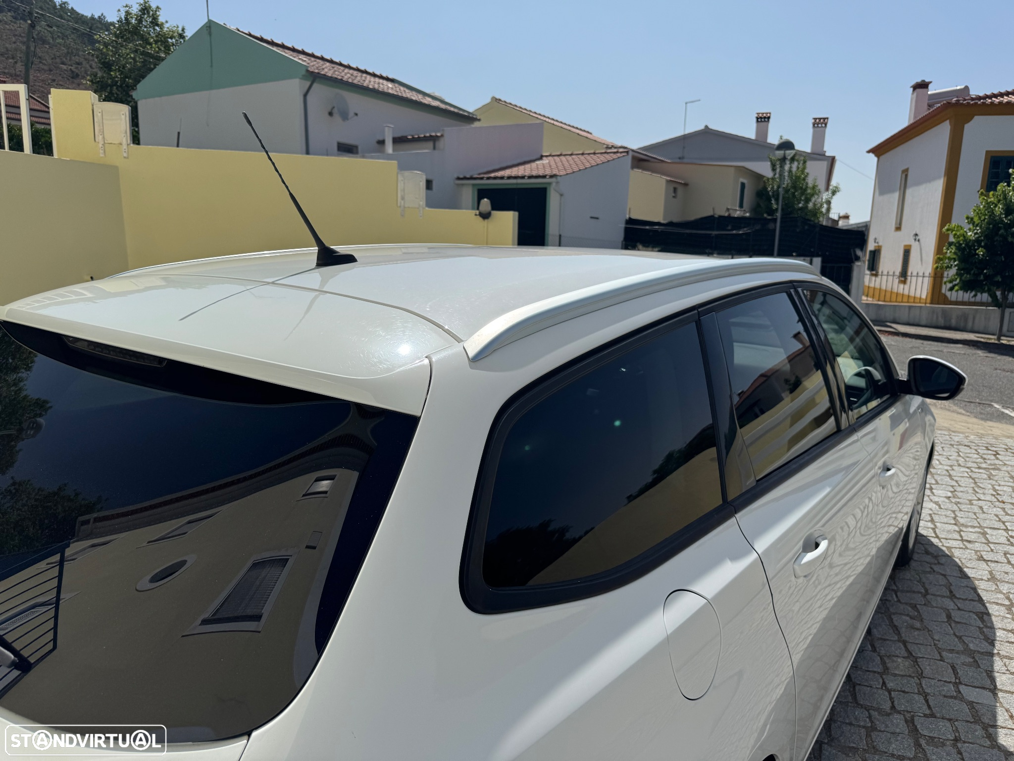 Peugeot 308 SW 1.6 BlueHDi Style - 32