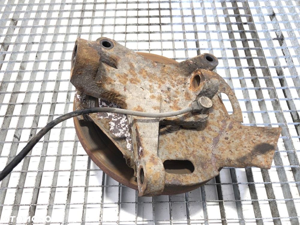 ZWROTNICA PRAWY PRZÓD  IVECO DAILY III Autobus 1999 - 2006 35 S 13, 40 C 13, 50 C 13 92 kW [125 KM] - 2